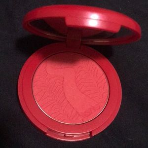 Tarte blush in natural beauty